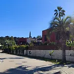 Gorgeous 3 Bedrooms In Natural Reserve Park! 埃斯特波纳