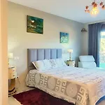 招待所 Gorgeous 3 Bedrooms In Natural Reserve Park! 4*