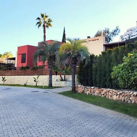 Gorgeous 3 Bedrooms In Natural Reserve Park! Естепона