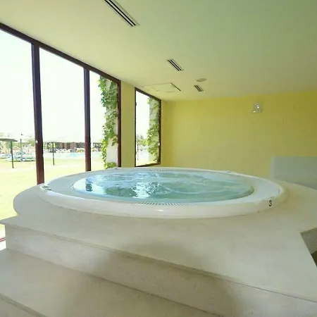 Гостьовий будинок Gorgeous 3 Bedrooms In Natural Reserve Park! 4*