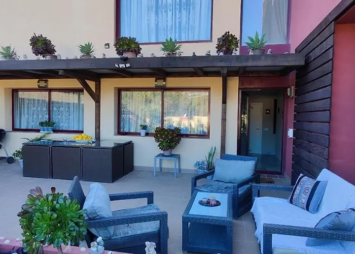 Guest house Gorgeous 3 Bedrooms In Natural Reserve Park!