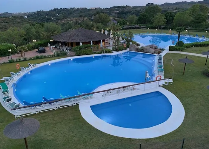 Gorgeous 3 Bedrooms In Natural Reserve Park! Guest house 4*